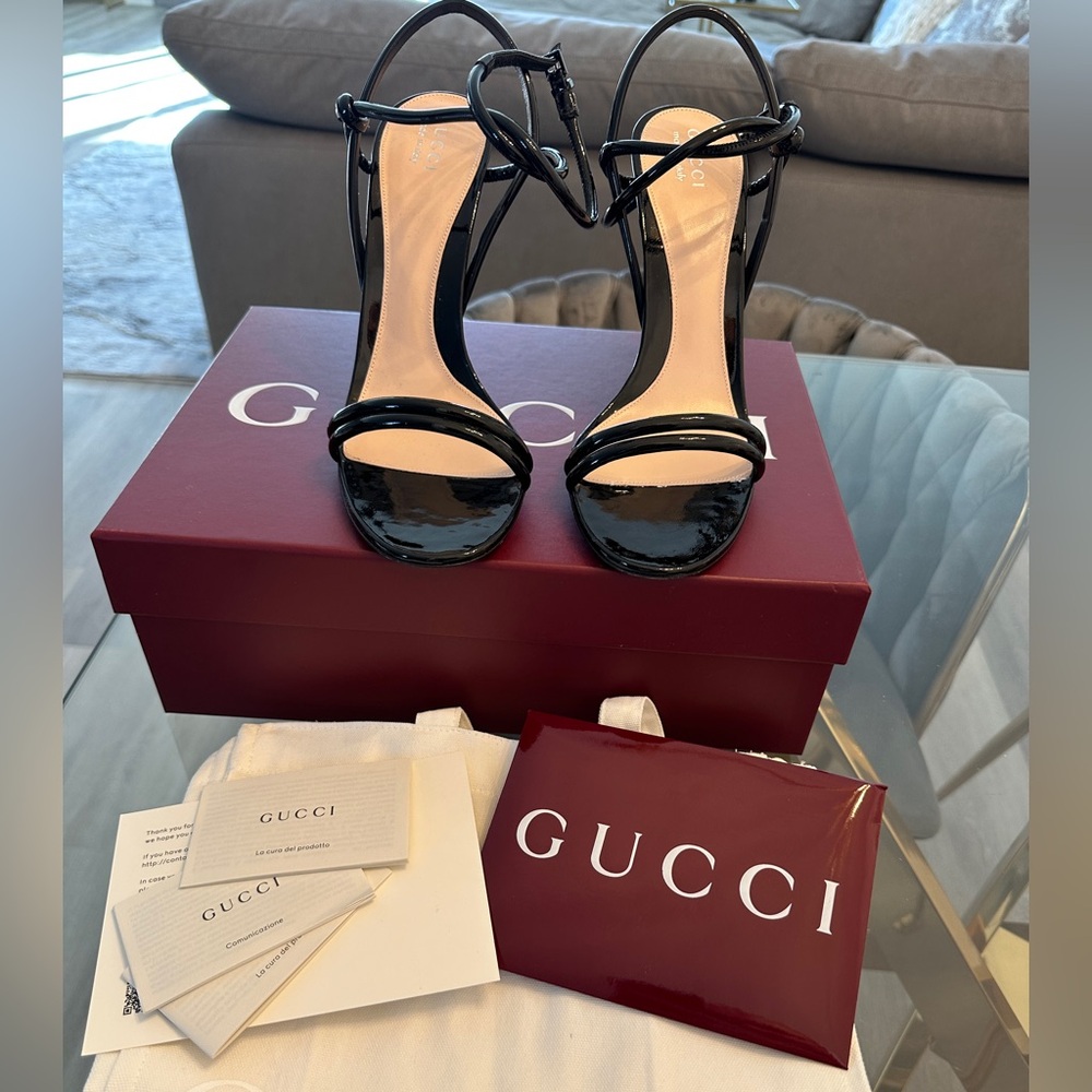 Gucci Strappy Sandals *STILL ON WEBSITE* size 40